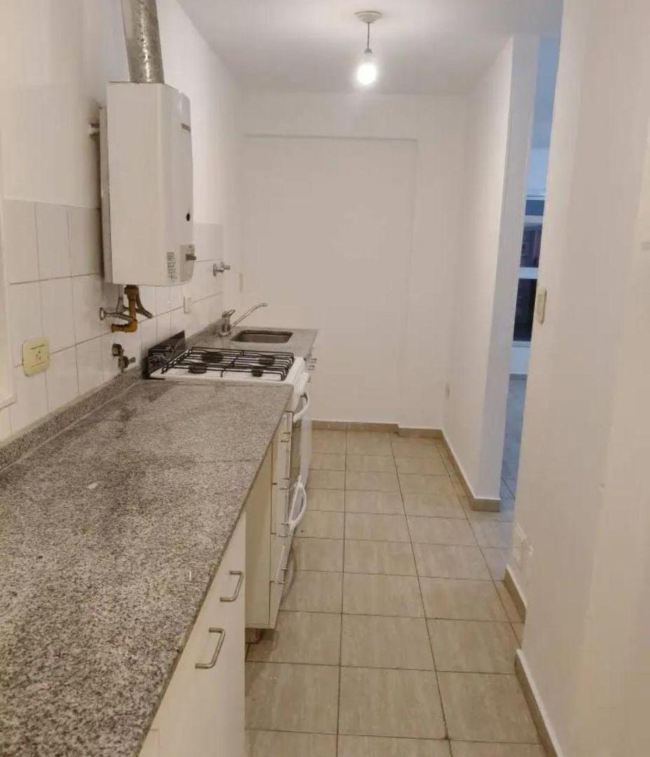 Foto de OPTIMA PROPIEDADES alquila departamento 2 dorm. Complejo Balcones del, imagen 3