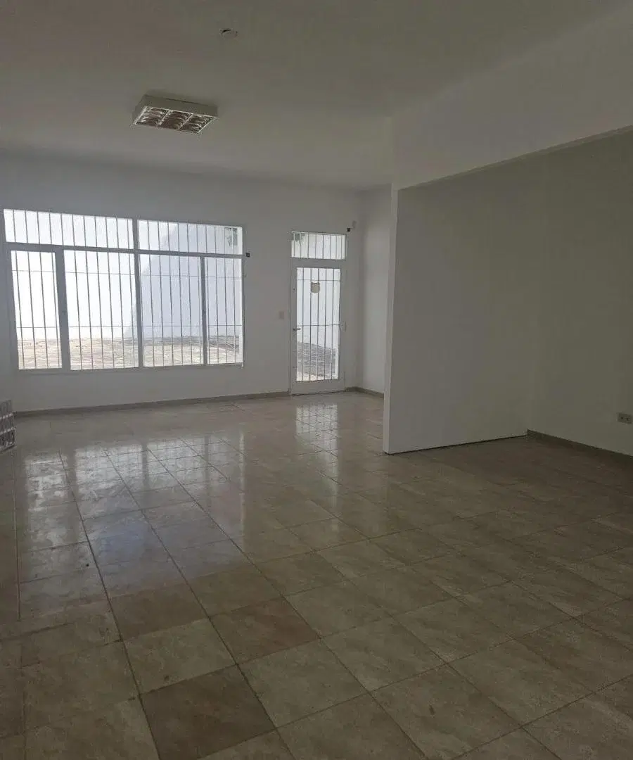 ALQUILO GRAN PROPIEDAD!!! APTA COMERCIAL, CENTRO MEDICO, OFICINAS 2
