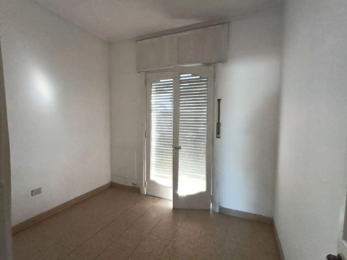 Foto de 11 dormitorios + 1 departamento!! 4 baños! Apta Hostel, Coworking, Geriátrico, imagen 4