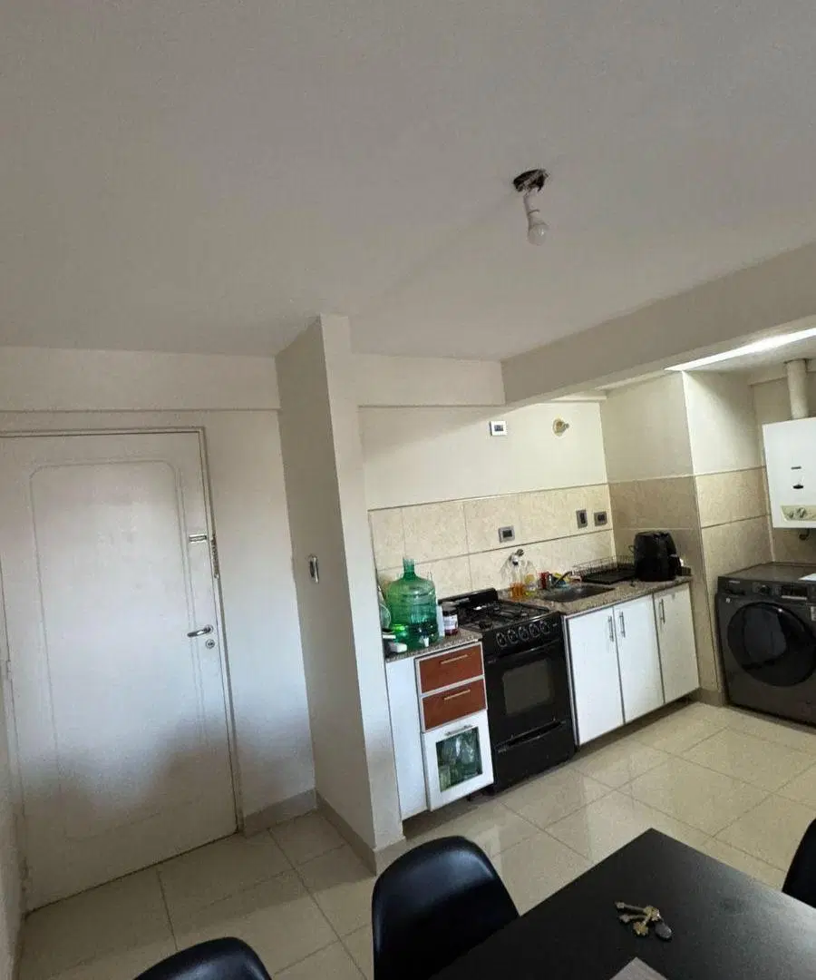 ALQUILO HERMOSO DEPARTAMENTO!!! A UNA CUADRA DE PLAZA RIVADAVIA 2