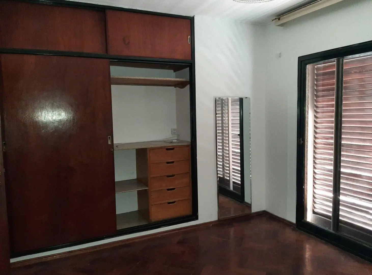 HERMOSO DEPARTAMENTO 3 DORMITORIOS CENTRO 5