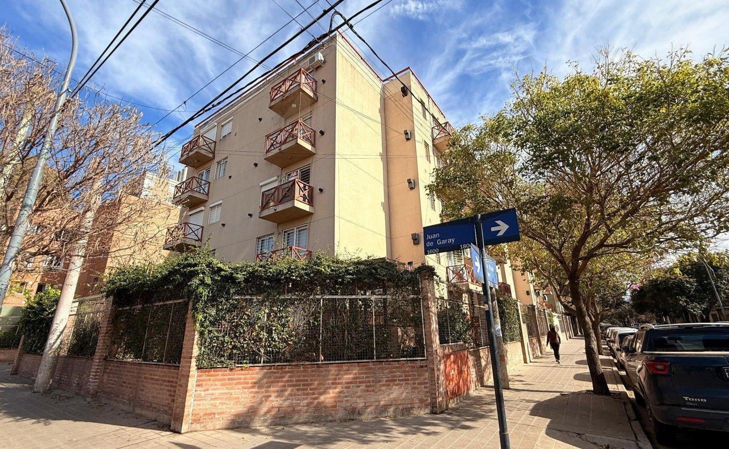 ¡Oportunidad en Barrio Pueyrredón! Departamento 2 Dorm. 2 Balcones