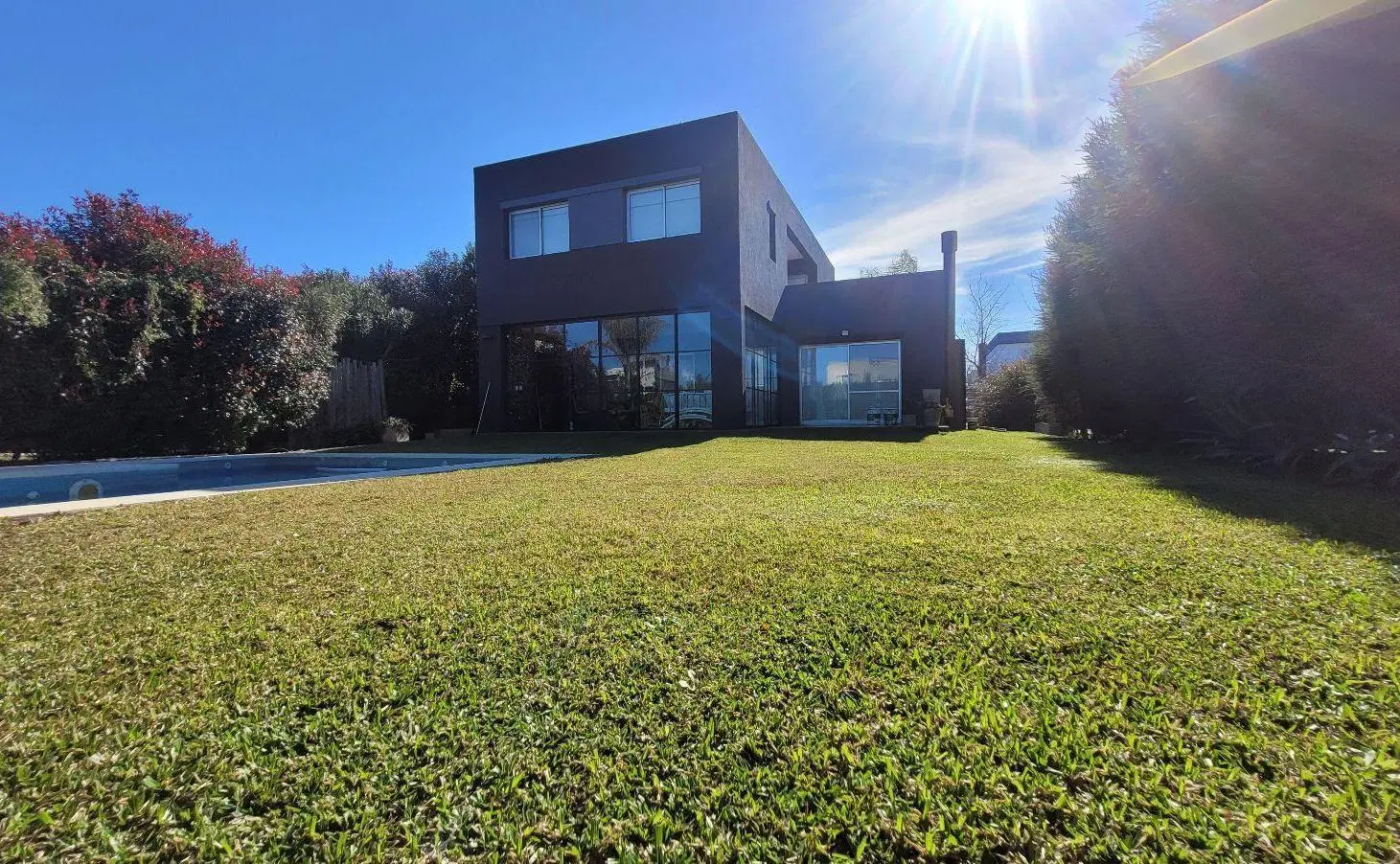 Casa - NORDELTA :Los Lagos lote central, impecable ! OPORTUNIDAD! 3