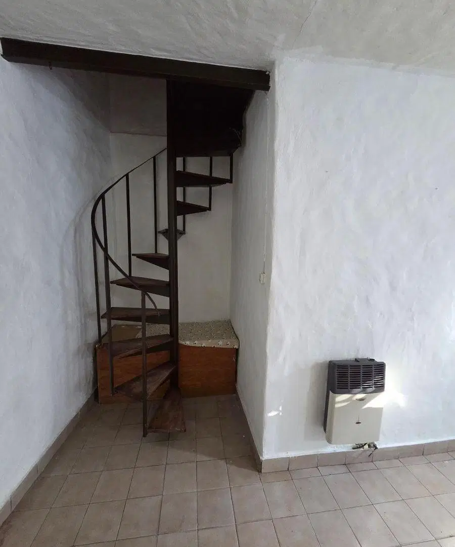TIGRE.A MTS CAZON. ALQUILER.PH EN 2 PLANTAS DE 2 AMB. CON PATIO S/EXPENSAS 3