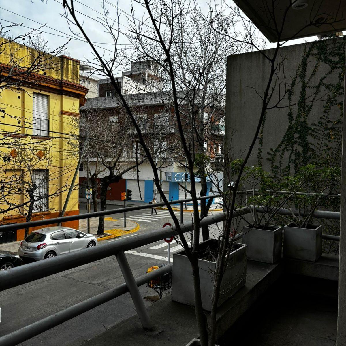 Departamento un Ambiente en Quilmes Centro 5