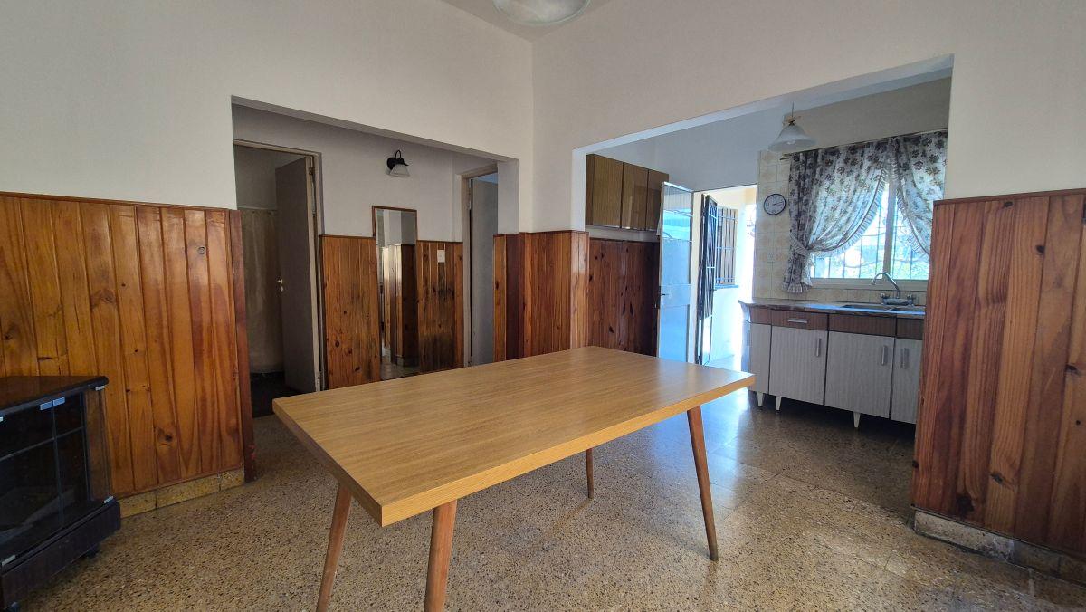 Foto de Casa en EXCELENTE ESTADO con 2 dormitorios y amplio fondo, imagen 1