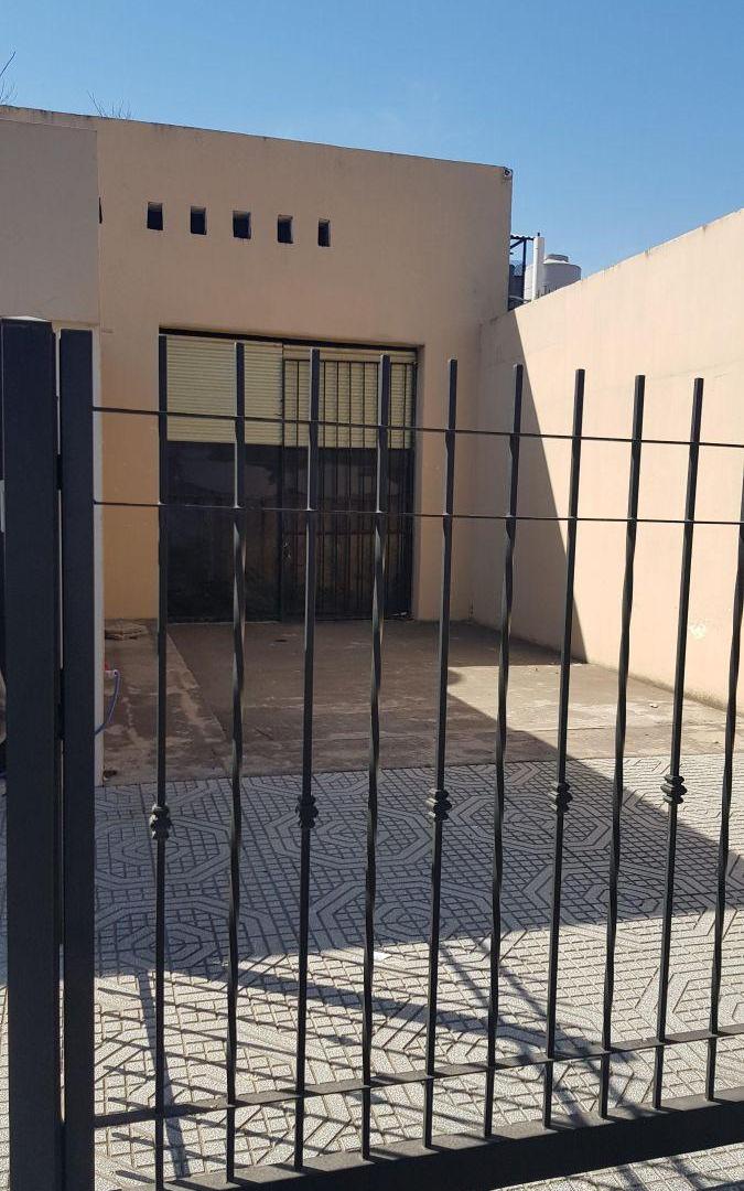Foto de B° Ayacucho Alquiler Galpon, imagen 5