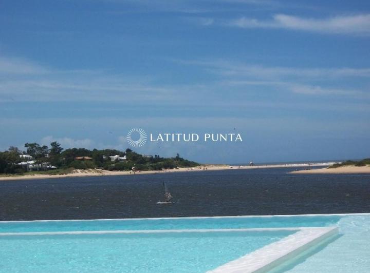 Foto de Apartamento en La Barra, 4 dormitorios, imagen 2