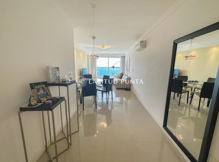 Foto de Apartamento en Casino Tower, 2 dormitorios y medio, imagen 1
