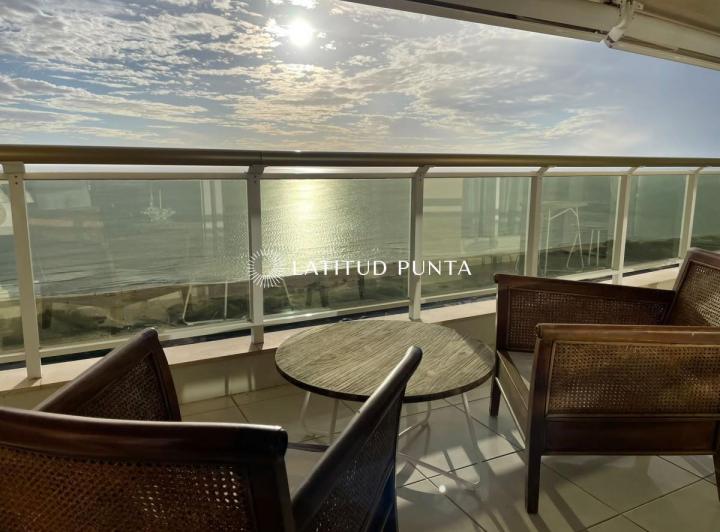 Foto de ALQUILER PUNTA DEL ESTE PRIMERA LINEA MANSA, imagen 1