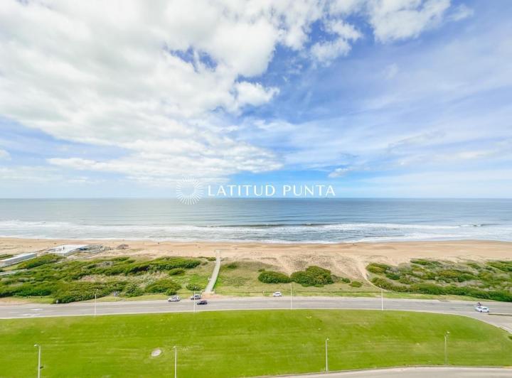 Foto de Apartamento en Le Parc III, 4 suites, imagen 3