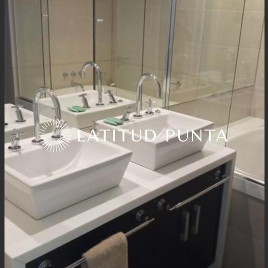 Foto de Apartamento en Imperiale, 4 suites más toilette, imagen 2
