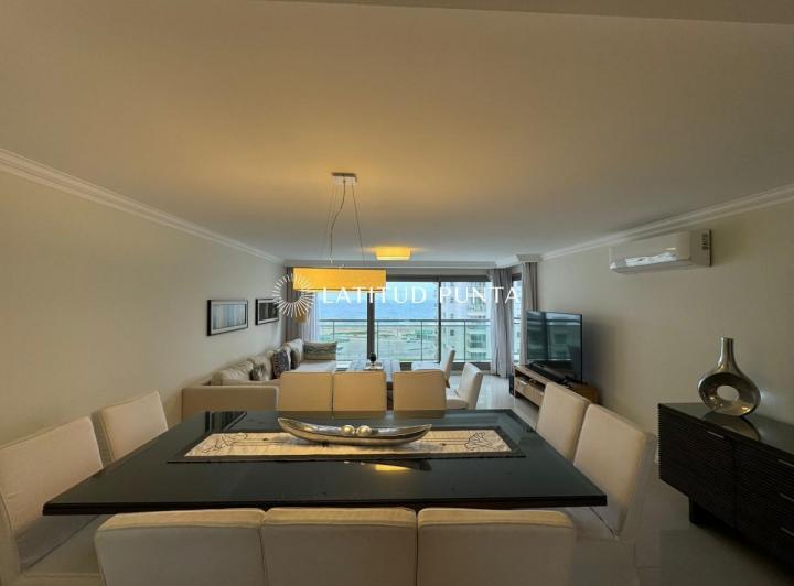Foto de Apartamento en Imperiale III, 3 suites, imagen 3