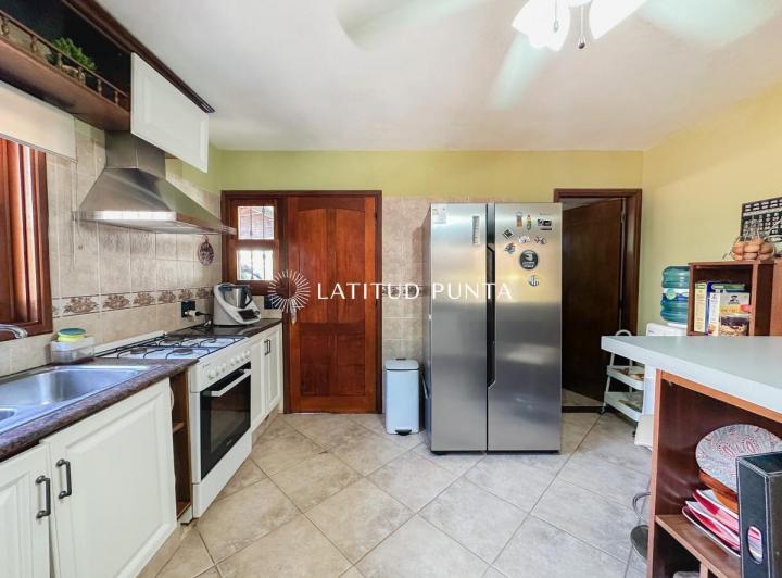 Foto de Casa en Mansa con piscina climatizada, 4 dormitorios, imagen 2