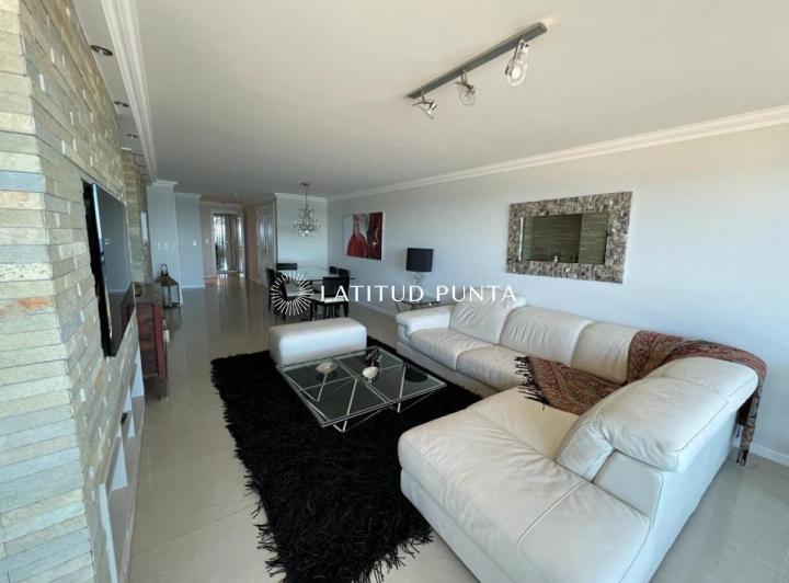 Foto de Apartamento 3 dormitorios en suite. Brava, imagen 5