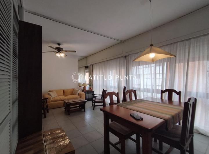 Apartamento en Brava, 1 dormitorio y medio 5