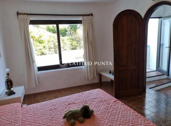 Casa 2 dormitorios con piscina. Solanas 2