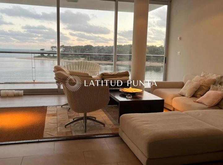 Apartamento en La Barra, 3 suites 5