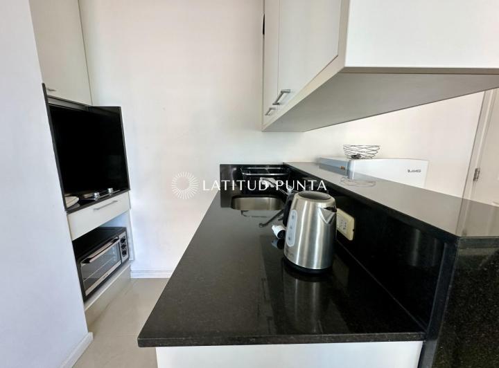 Chiverta, piso alto de 1 dormitorio con amplia terraza 5