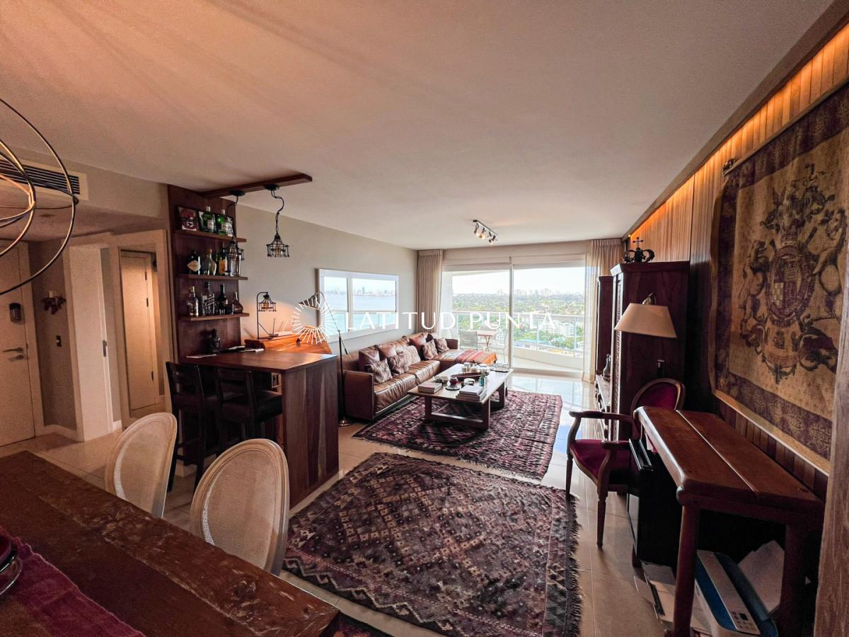 Foto de Apartamento piso alto sobre la mansa de 2 dormitorios mas dependencia., imagen 3