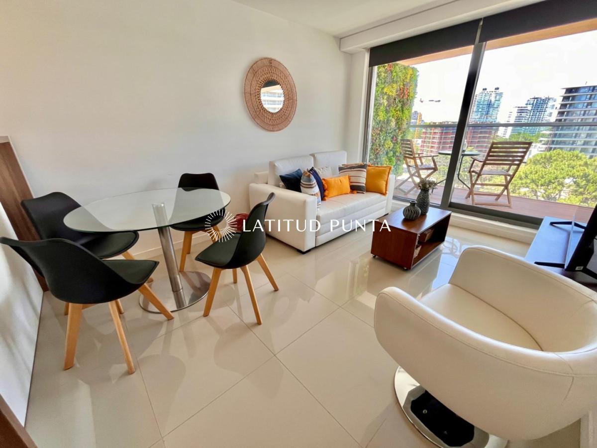 Apartamento en Playa Brava, 1 dormitorio y medio