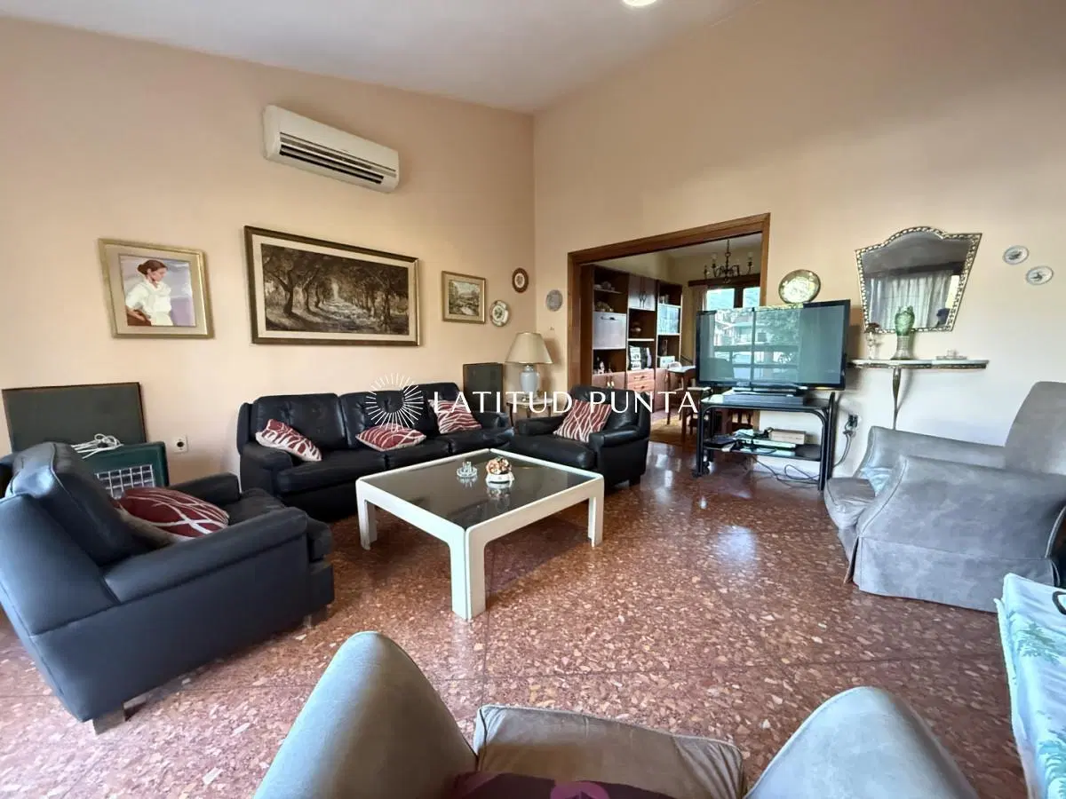 Casa 3 dormitorios mas dependencia. Cantegril 2
