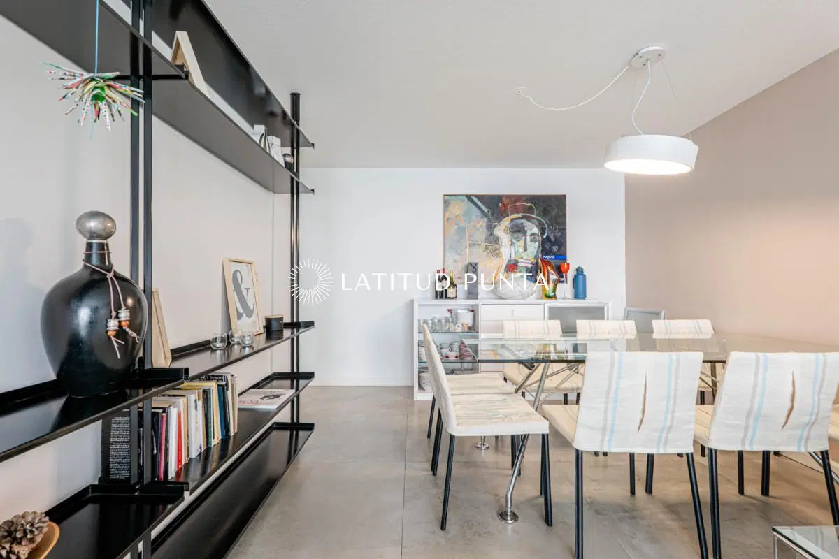 Apartamento de 3 dormitorios en Mansa con patio y parrillero 2
