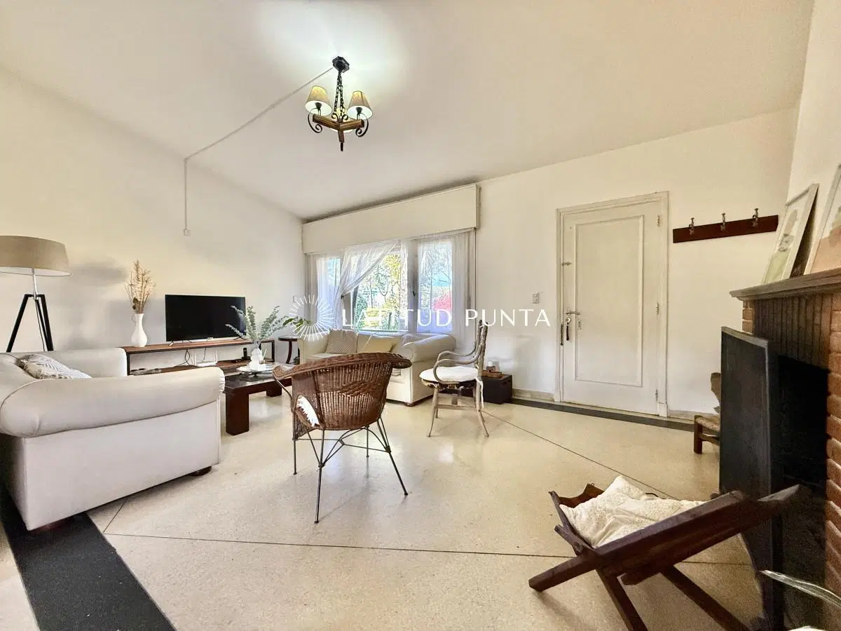 Oportunidad en Mansa - Bv Artigas - potencial comercial 1