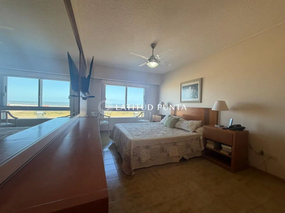 Apartamento en Brava, 2 dormitorios 2