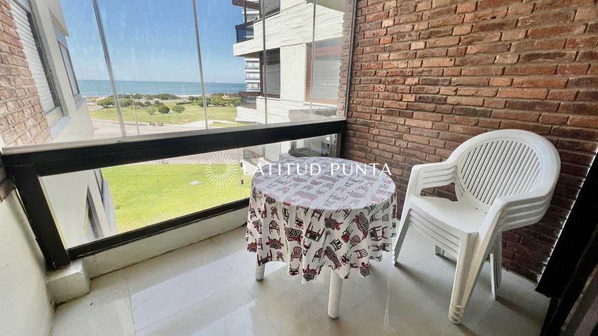 Foto de Oportunidad. Apartamento reciclado frente al mar, imagen 4