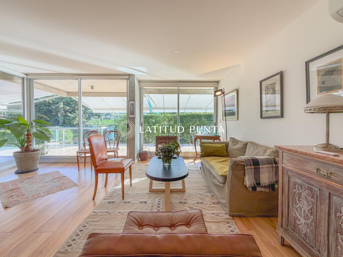 Foto de Apartamento en Mansa, 2 dormitorios y parrillero, imagen 1