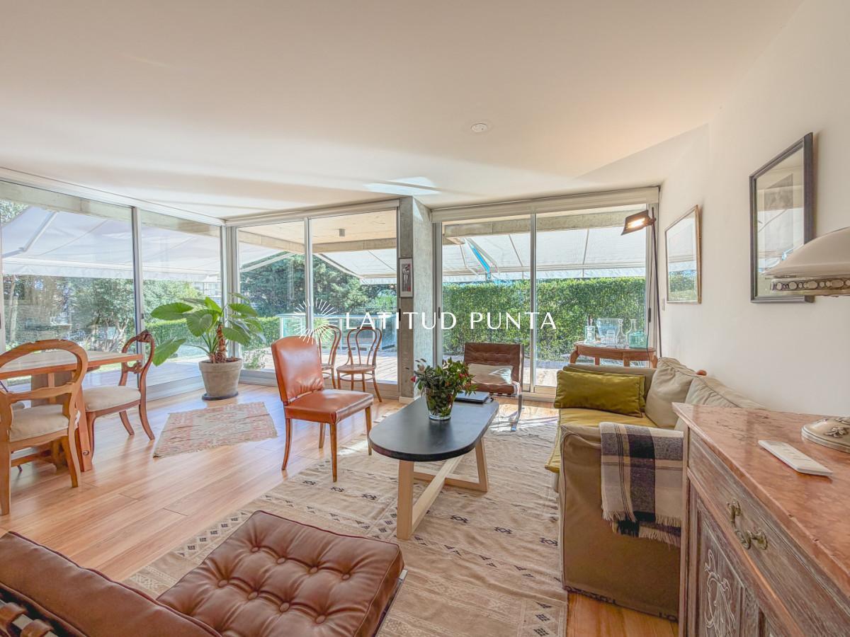 Foto de Apartamento en Mansa, 2 dormitorios y parrillero, imagen 2