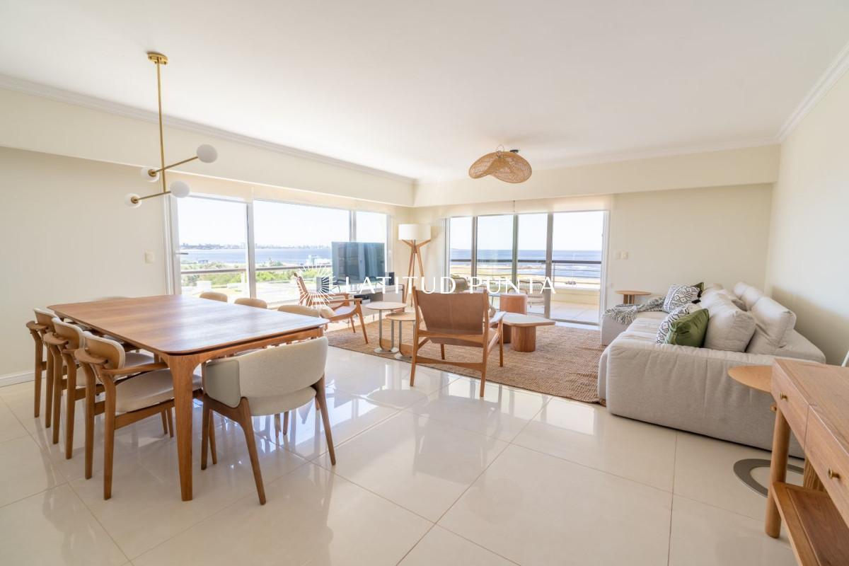 Foto de Apartamento en venta Playa Mansa 4 dormitorios, imagen 3