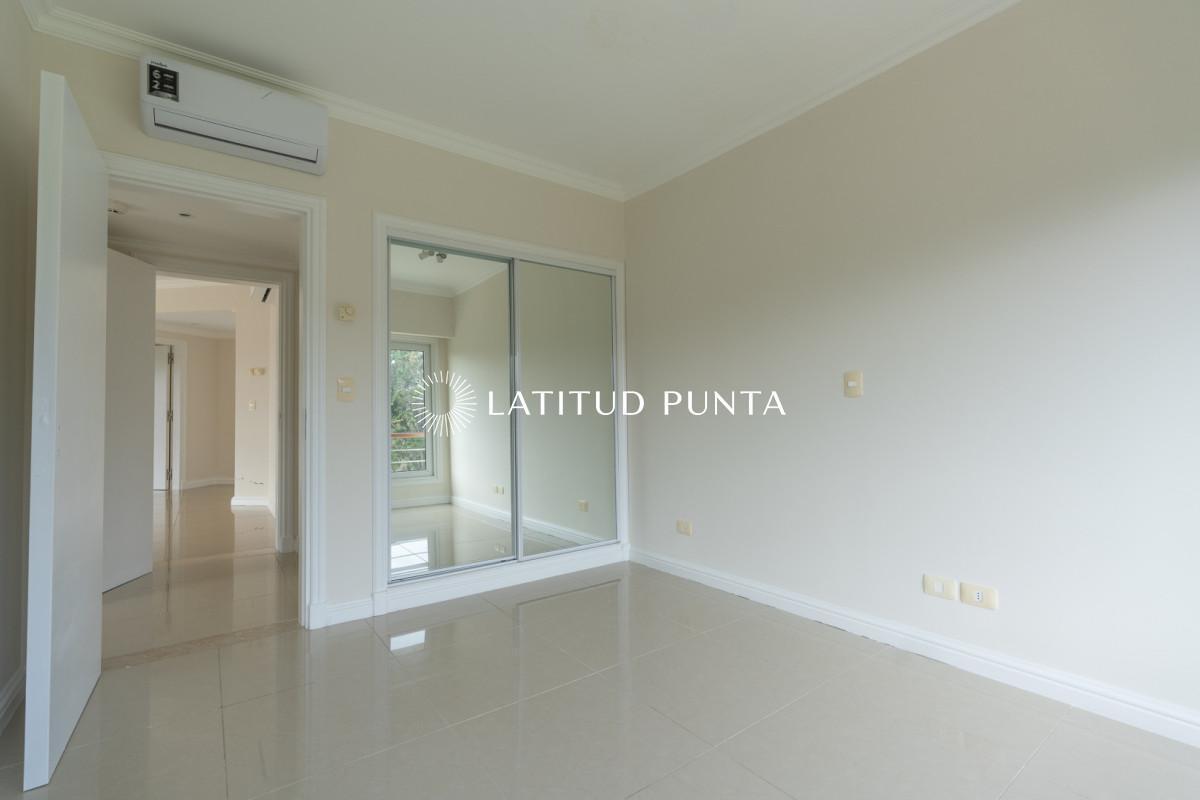 Foto de Penthouse en venta Playa Mansa, imagen 4