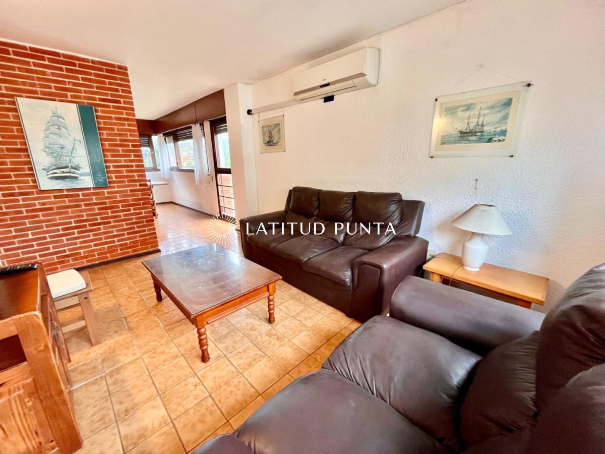Foto de Dúplex 3 dormitorios con terraza parrillero. Aidy Grill, imagen 1