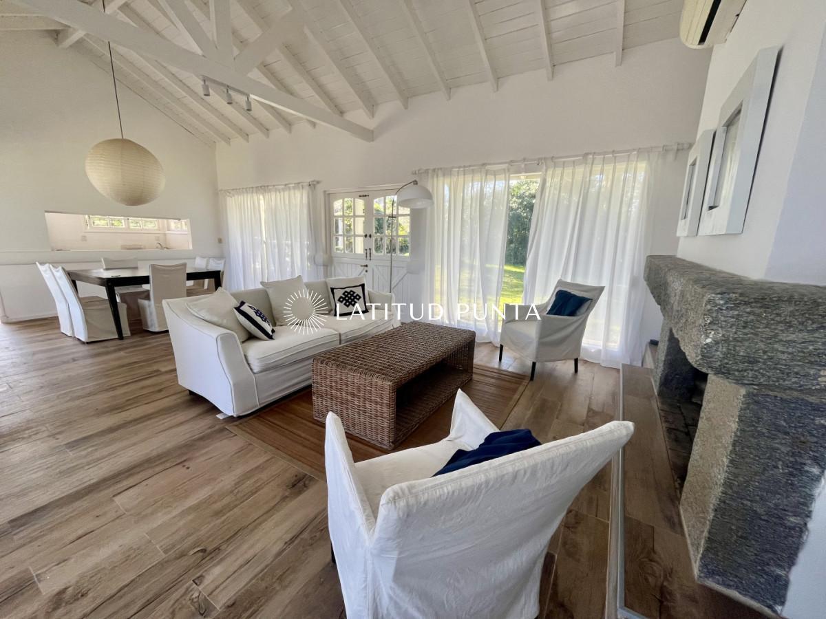 Foto de Casa en venta en el barrio privado La Arbolada, imagen 3