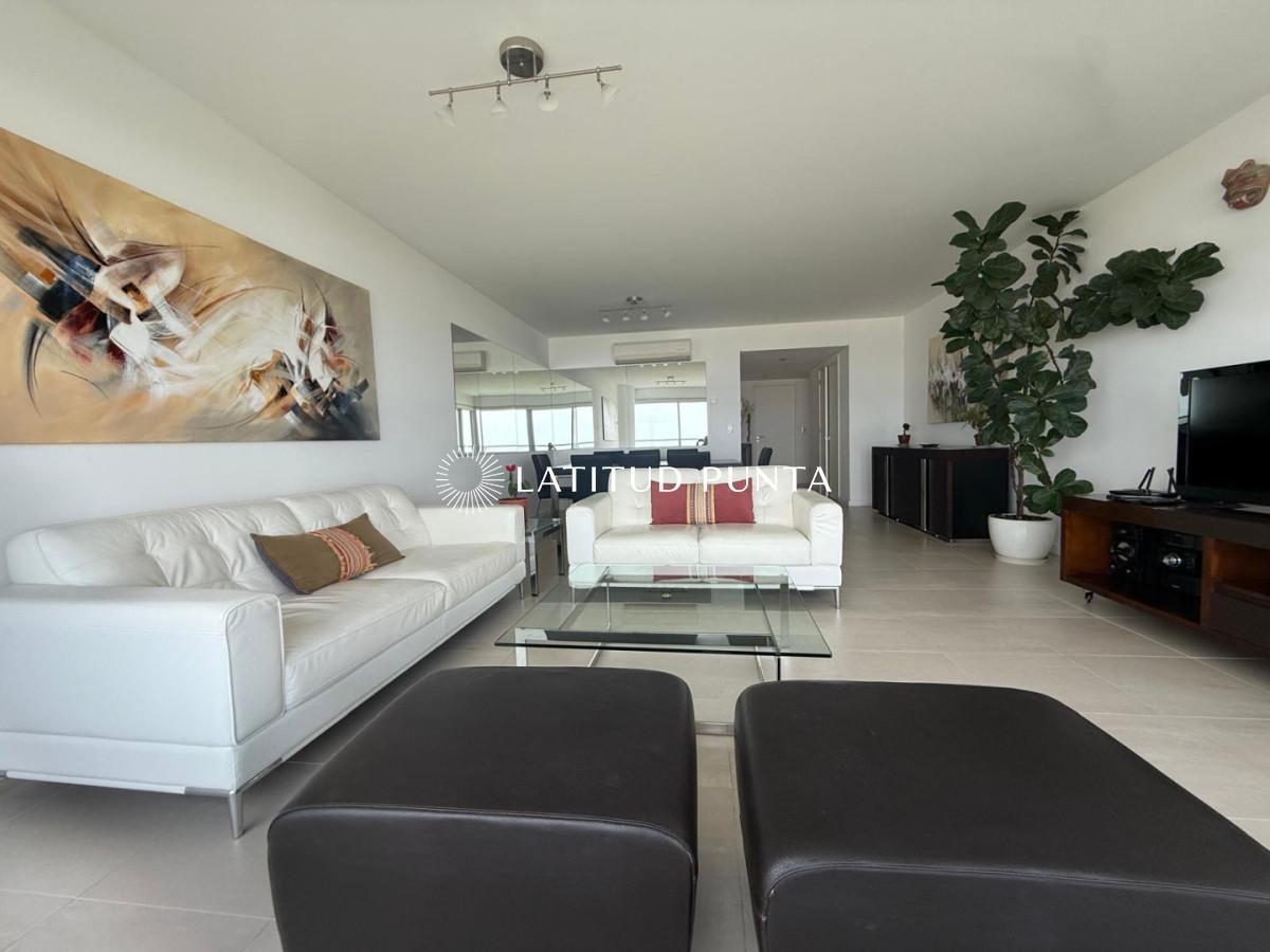 Foto de Apartamento en Le Parc, 2 dormitorios más dependencia, imagen 1