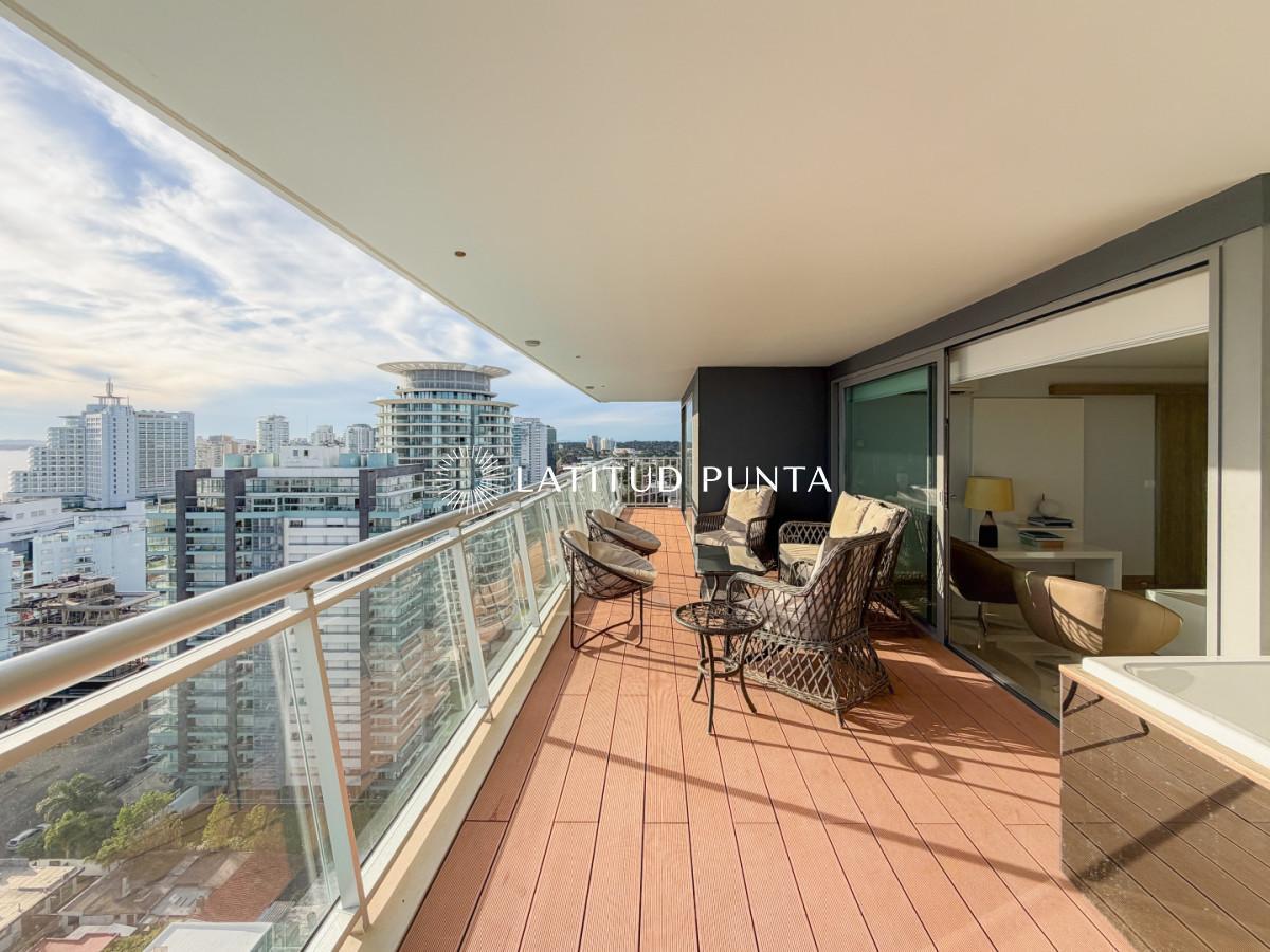 Foto de Apartamento pasante esquinero de 3 dormitorios con vista al mar, imagen 5