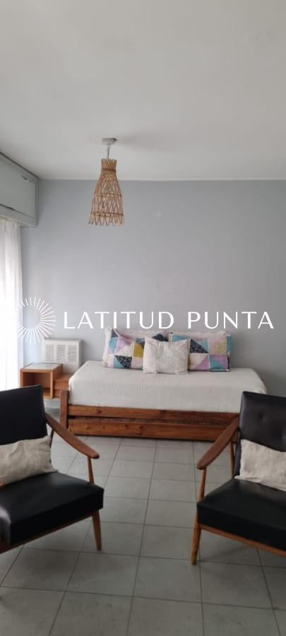 Foto de Apartamento 1 dormitorio y medio. Brava, imagen 1