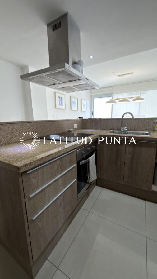 Foto de Apartamento de 2 dormitorios en el Puerto de Punta del Este, imagen 2
