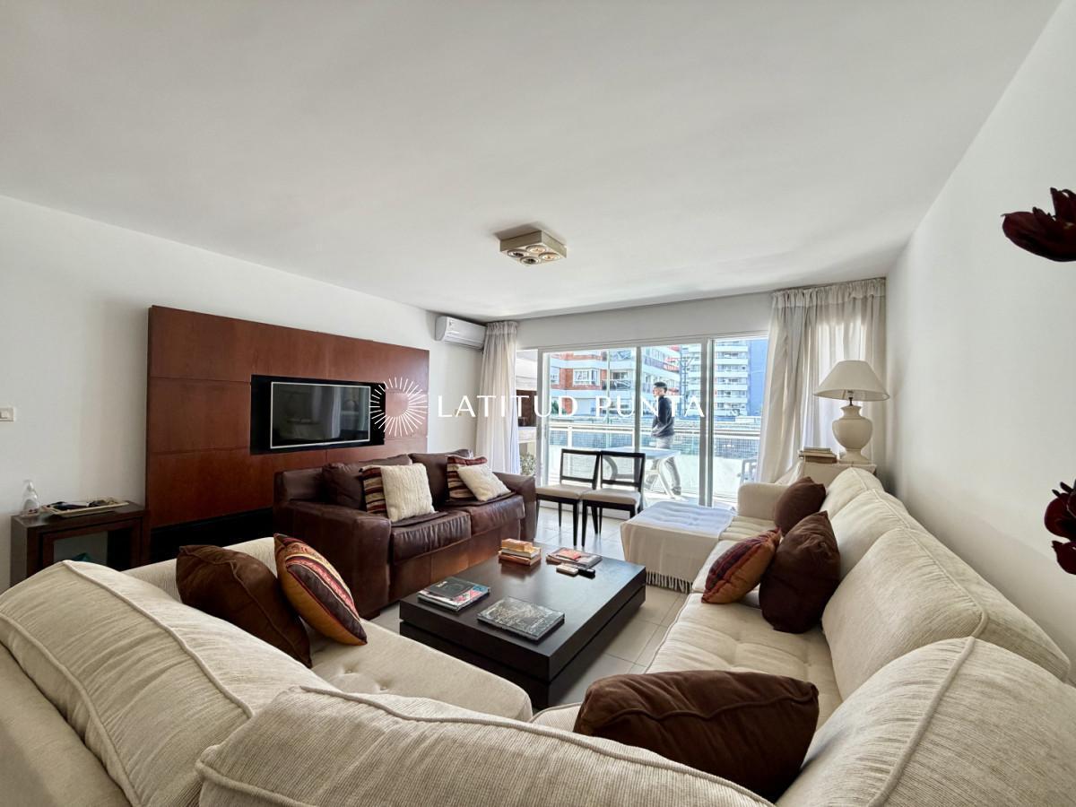 Foto de Apartamento en Brava, 3 dormitorios y parrillero, imagen 4