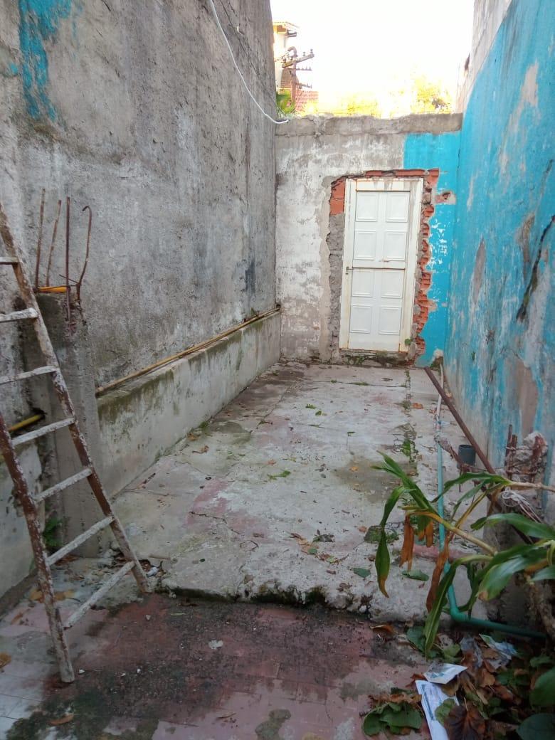 Foto de PH 2 AMB. AL FRENTE CON ENTRADA INDEPENDIENTE EN SARANDI, imagen 3