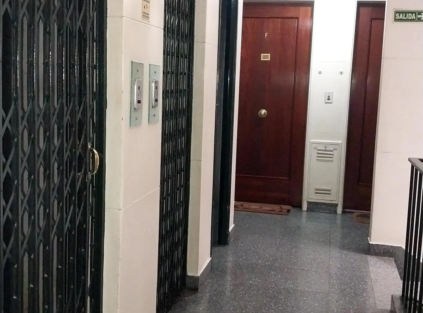 Excelente departamento tres ambientes, en Maipú al 800 8° 4