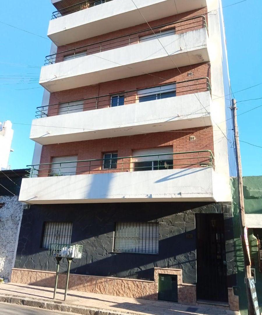 ALQUILER DEPARTAMENTO 3 AMBIENTES AVELLANEDA EXELENTE ESTADO