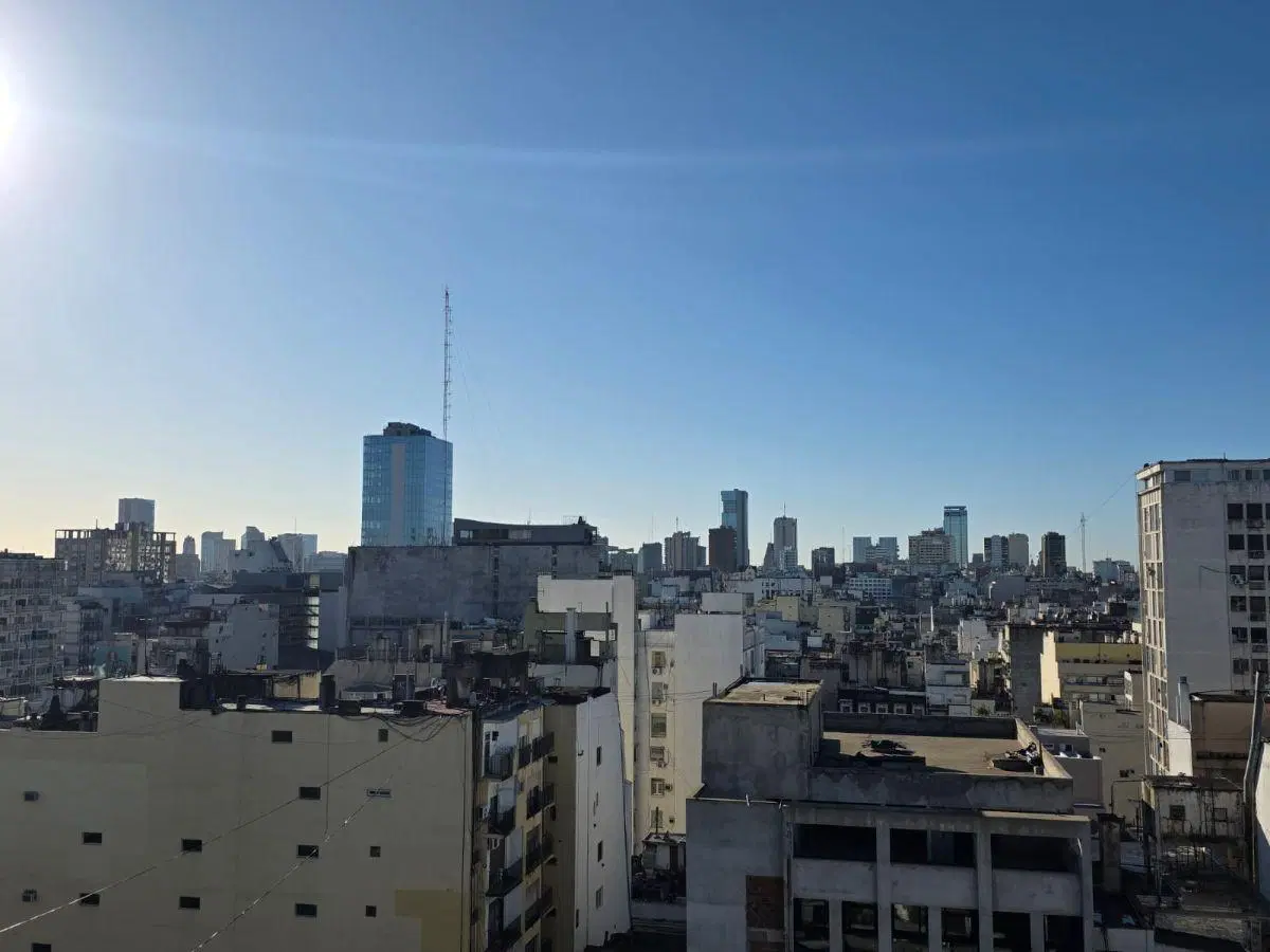 Departamento en alquiler Av Callao, dos ambientes con 61 m² 2