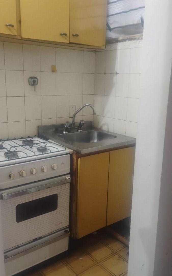 Foto de Alquiler Avellaneda PH 2 amb. Terraza. Sin expensas, imagen 2