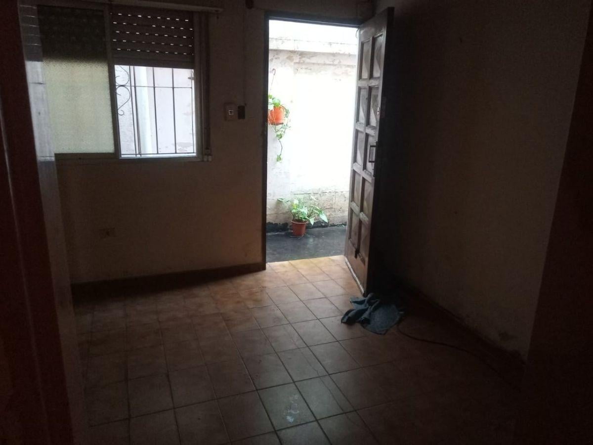 Foto de Alquiler Avellaneda PH 2 amb. Terraza. Sin expensas, imagen 4