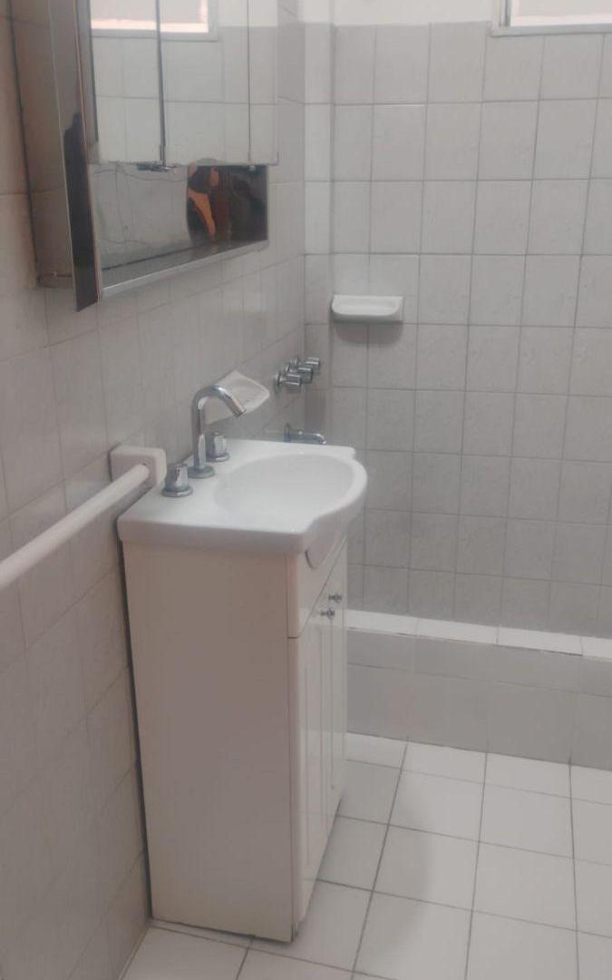 Foto de Alquiler Departamento 3 amb. con patio mts. Estacion Avellaneda, imagen 1