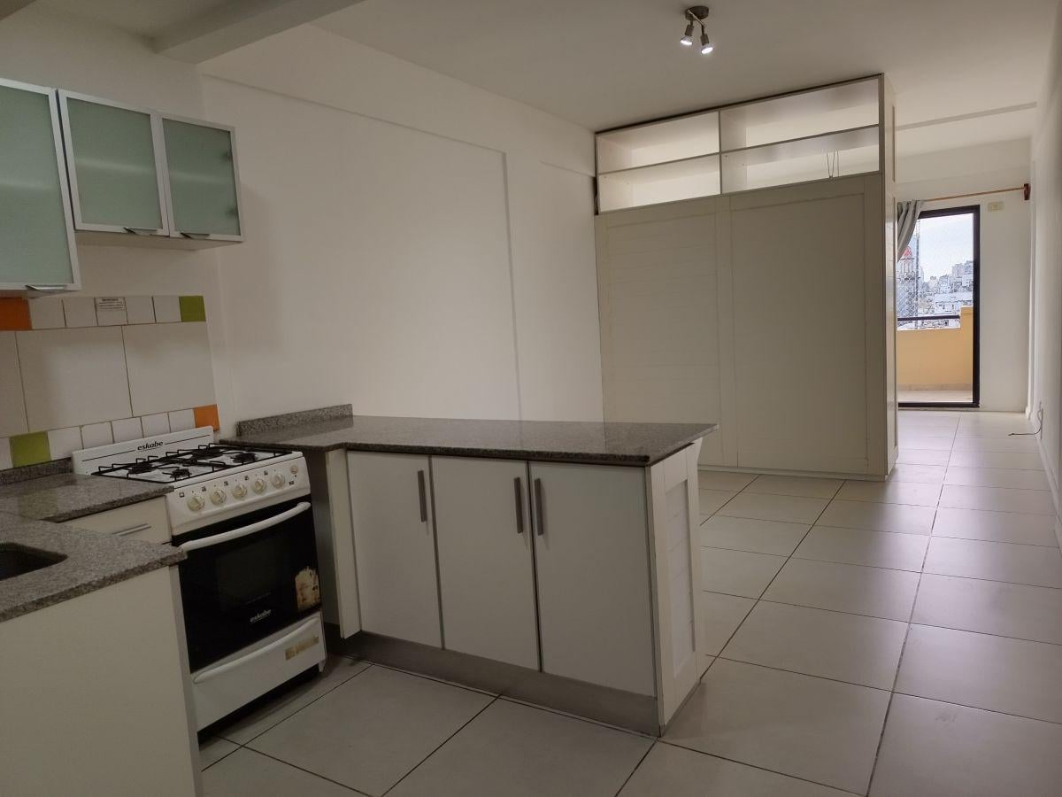 Foto de Departamento de 32 m² en alquiler en Monserrat, imagen 3