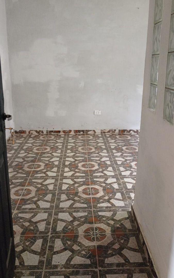 Foto de PH de 32 m² con 1 dormitorio en alquiler en Piñeyro, imagen 3
